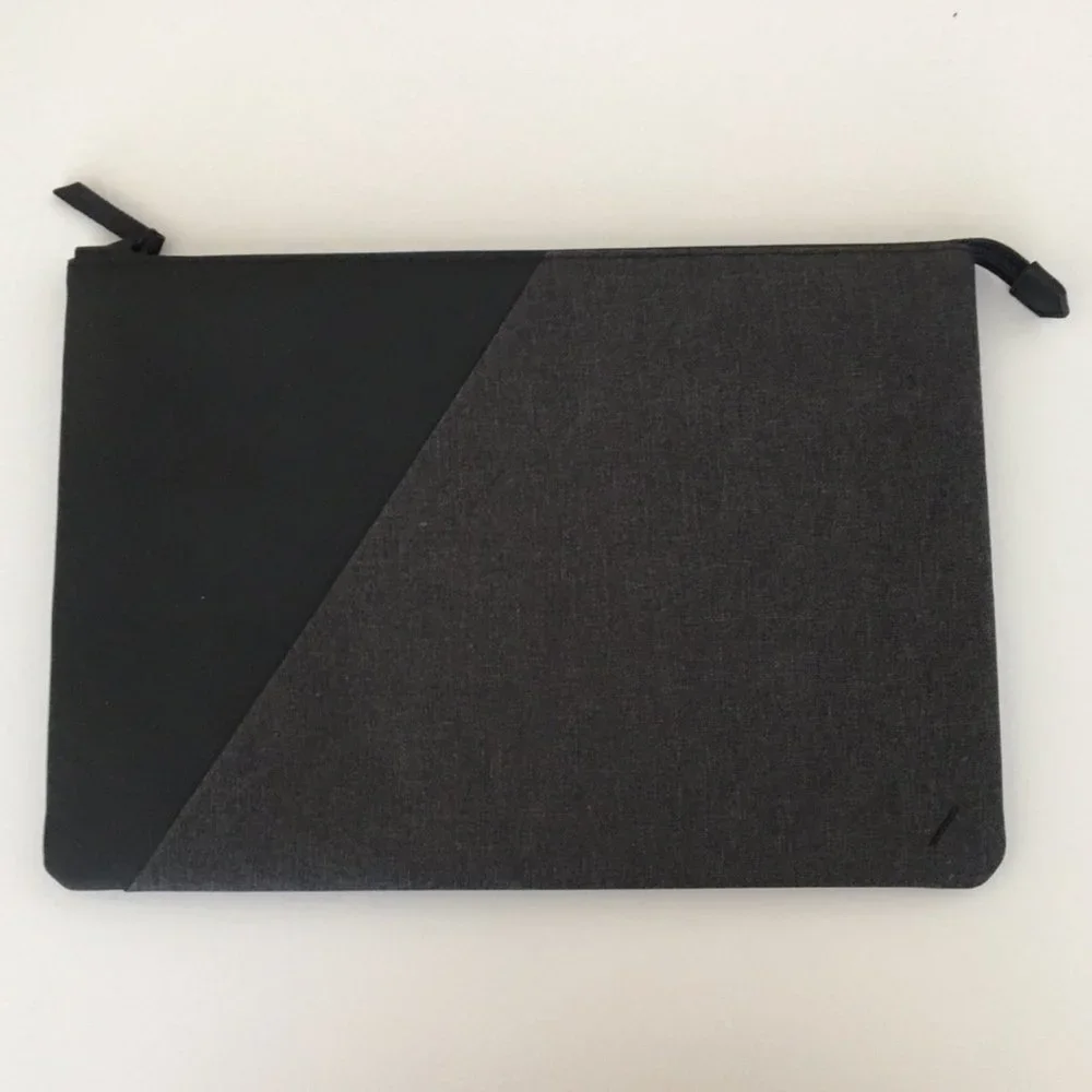 NATIVE UNION STOW SLEEVE FOR MACBOOK 13